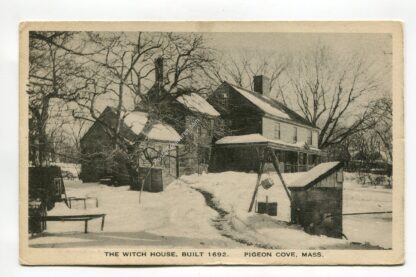 witch-house-built-1692-pigeon-cove-massachusetts-268
