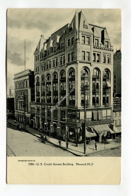 us-credit-system-building-newark-new-jersey-865