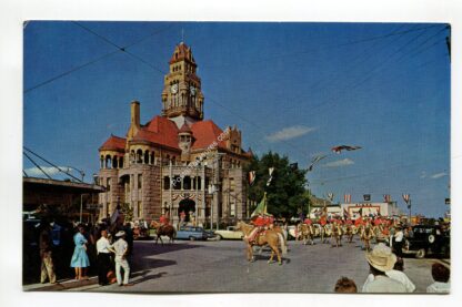 court-house-and-public-square-decatur-texas-1543