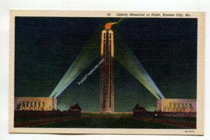 liberty-memorial-at-night-kansas-city-missouri-1671