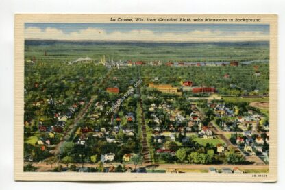 la-crosse-wisconsin-from-grandad-bluff-with-minnesota-in-background-2235