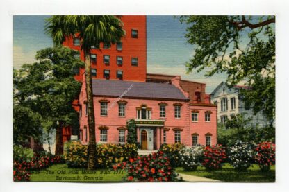 old-pink-house-built-1771-savannah-georgia-2385
