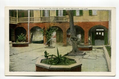 old-french-court-yard-new-orleans-louisiana-2625