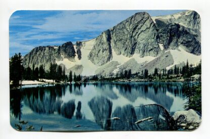 mirror-lake-snowy-range-in-medicine-bow-national-forest-wyoming-3188