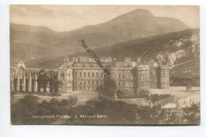 holyrood-palace-and-arthur-seat-3626
