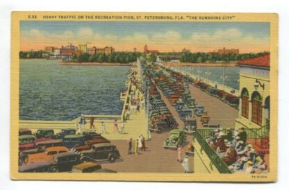 heavy-traffic-on-the-recreation-pier-st-petersburg-fla-3818