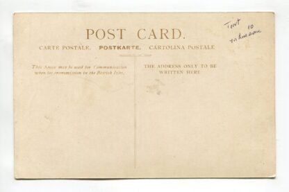 121817uk050