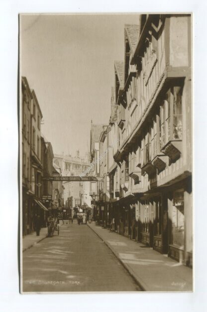 120423uk005